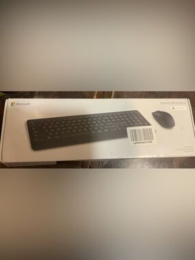 Microsoft Wireless Keyboard and Mouse Combo - Black